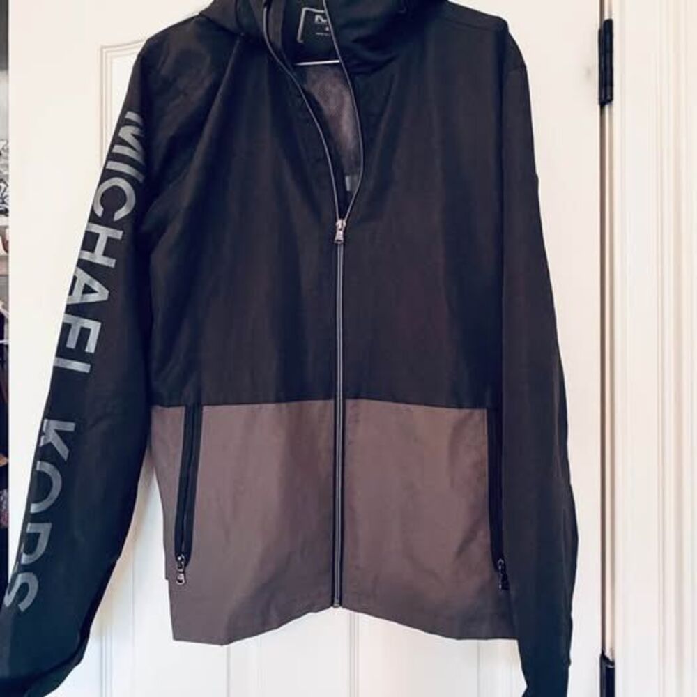 Men’s Michael Kors raincoat Large